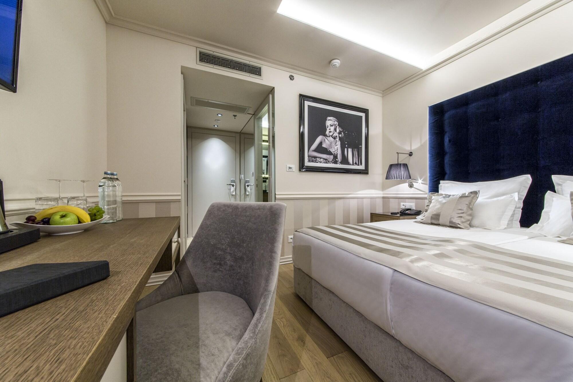 Grand Hotel Slavia - Adults Only Baška Voda エクステリア 写真